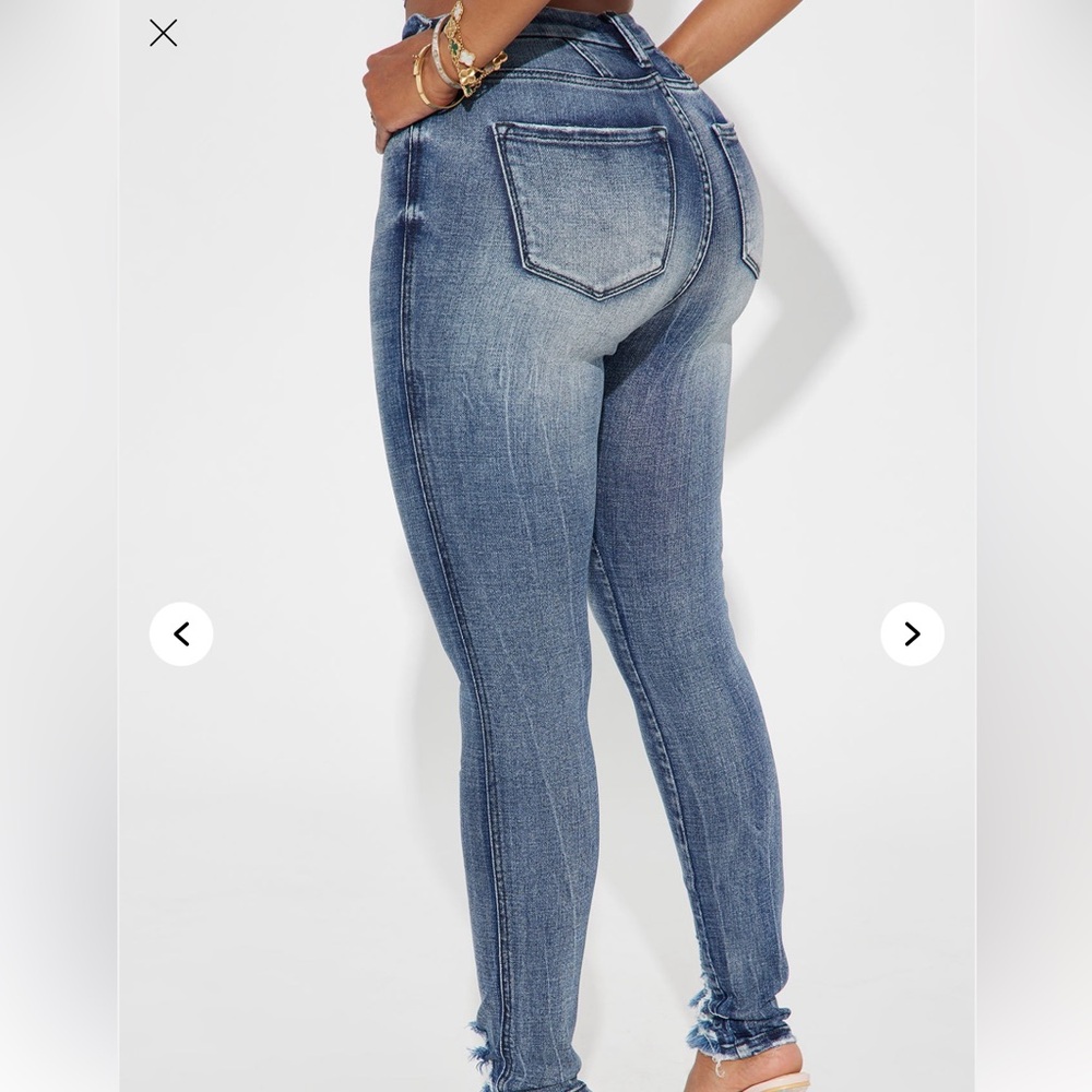 Fashion Nova Medium Wash Sculpting Skinny Jeans